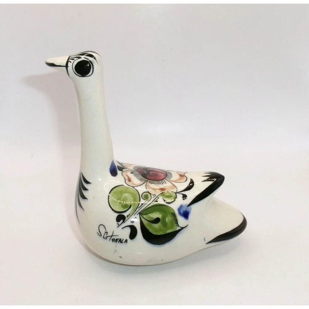 Vintage Tonala Swan Handmade Mexico Folk Art Pottery 5.5 in Tall Signed SG READ